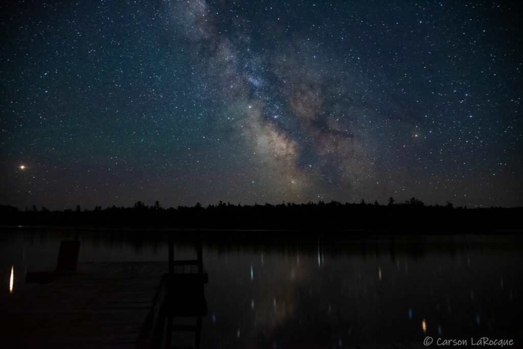 Milkyway and stars over a lake